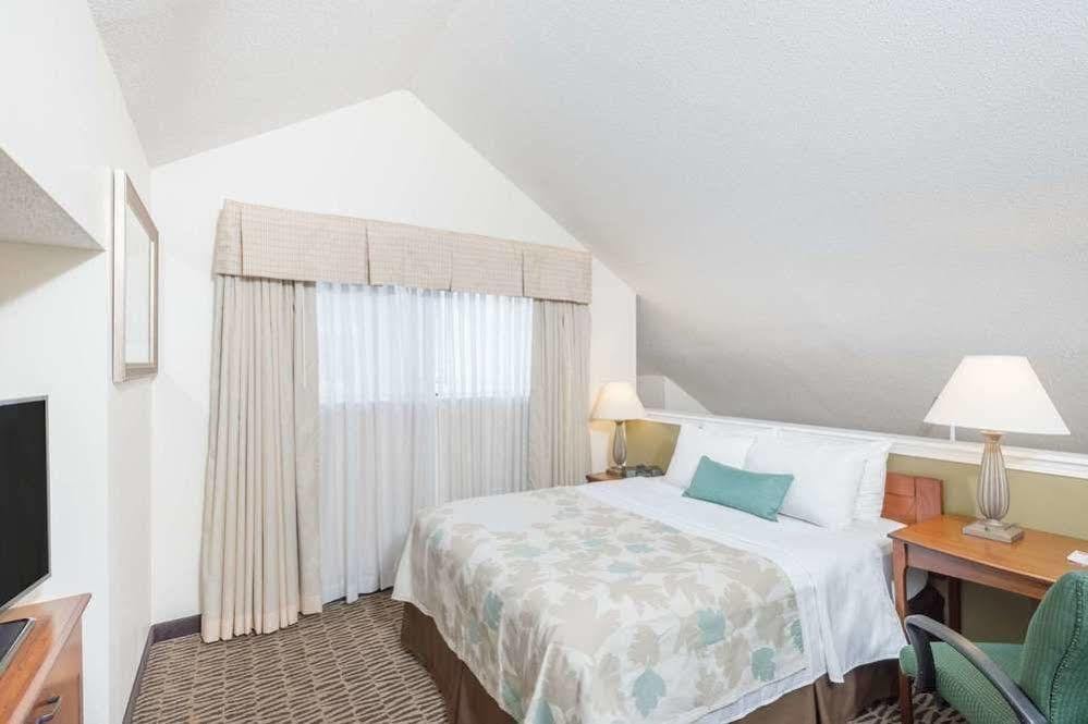 Hawthorn Extended Stay By Wyndham Columbus Exterior photo